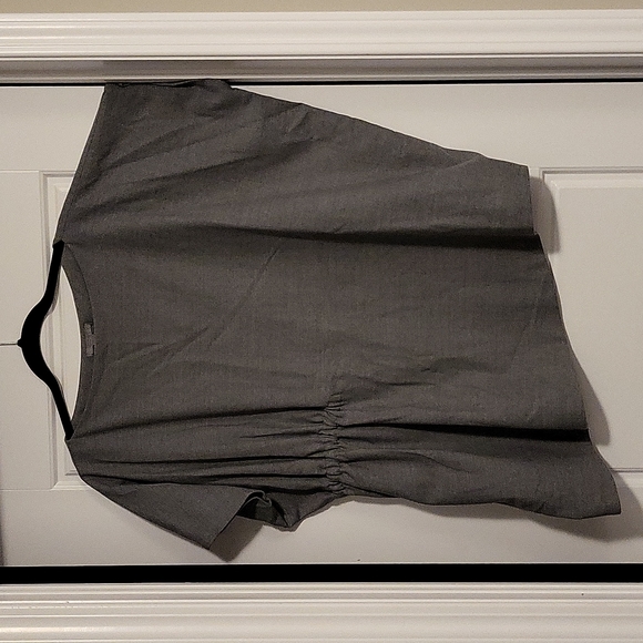 Asymmetrical top - Picture 1 of 1